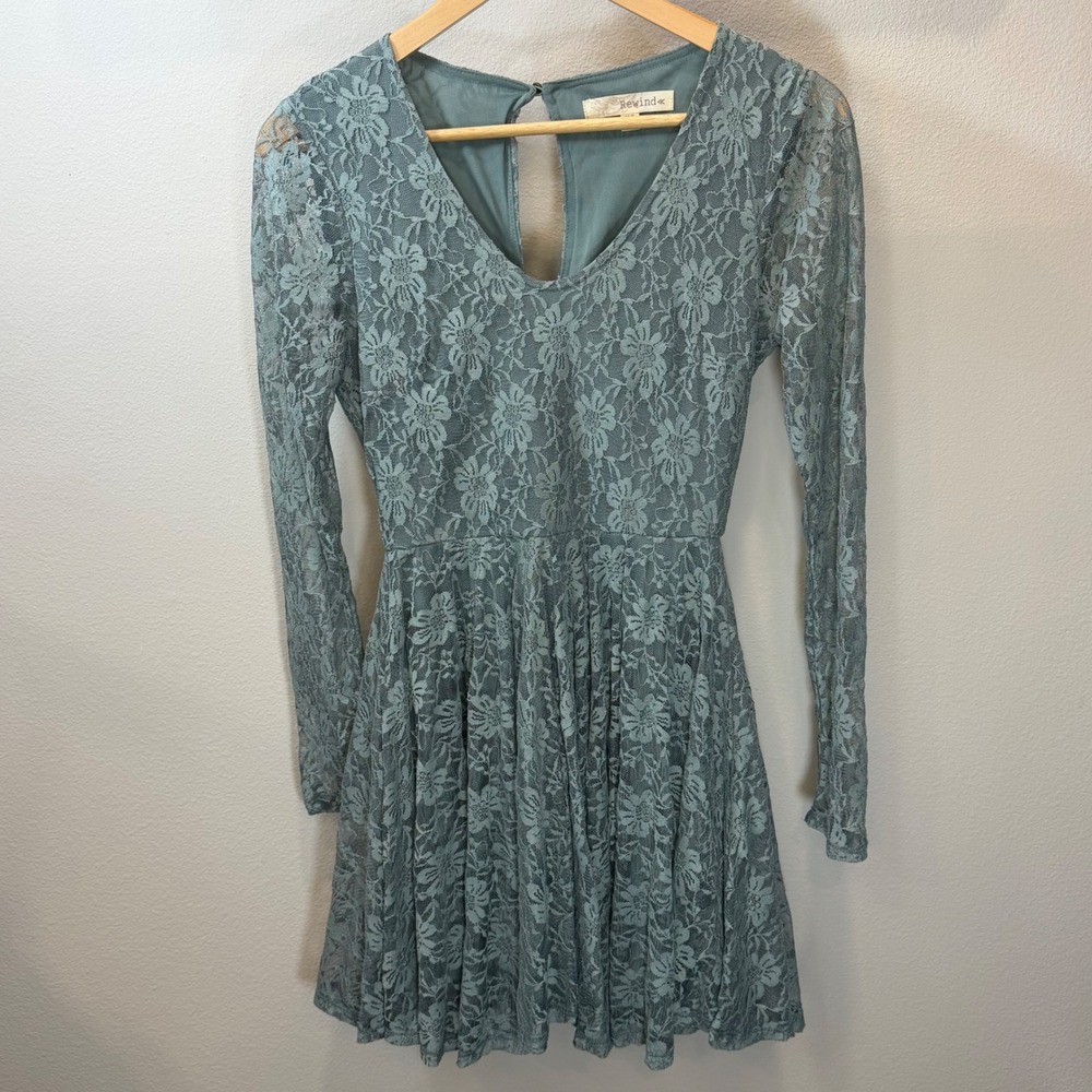 Rewind Sage Green Floral Lace Long Sleeve Skater Mini Dress XS 0303 - Picture 2 of 6